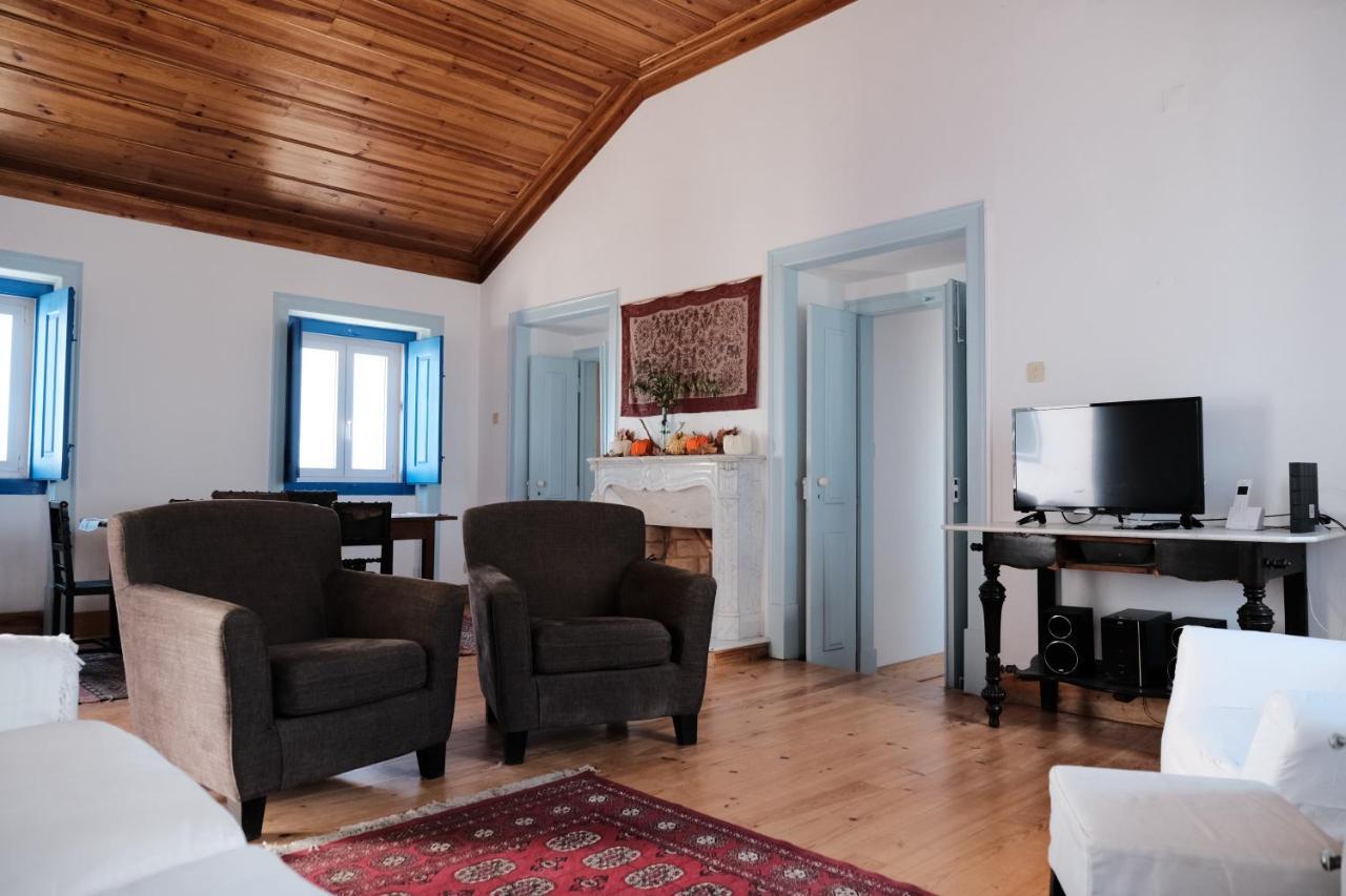 Azoia 10 - Hostel & Casas De Campo Azoia de Baixo 外观 照片