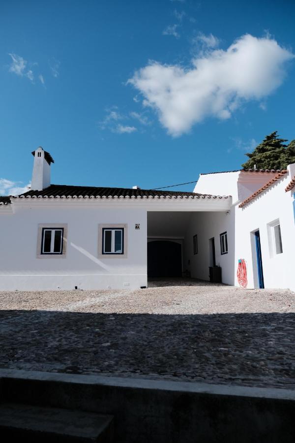 Azoia 10 - Casas De Campo & Hostel Azoia de Baixo 外观 照片